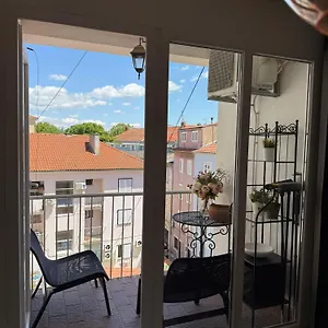  Apartment Avantgarde